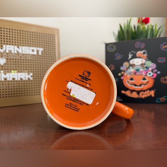 New Hello Kitty Vampire , zombie , Mummy Halloween Mug - Picture 5 of 5